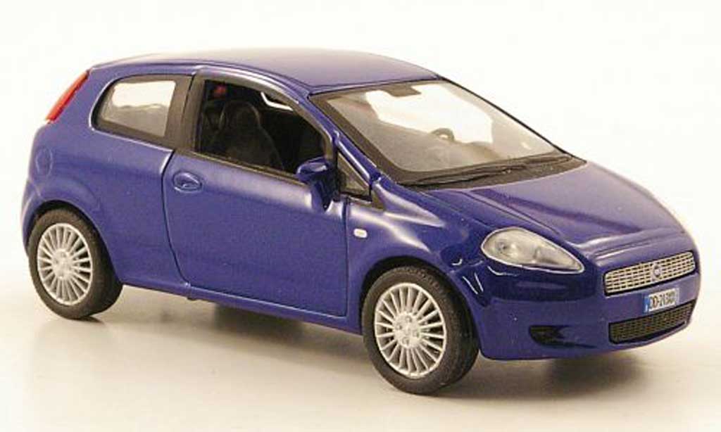 Fiat Grande Punto 1/43 Hachette blue 3-portes 2005 diecast model cars