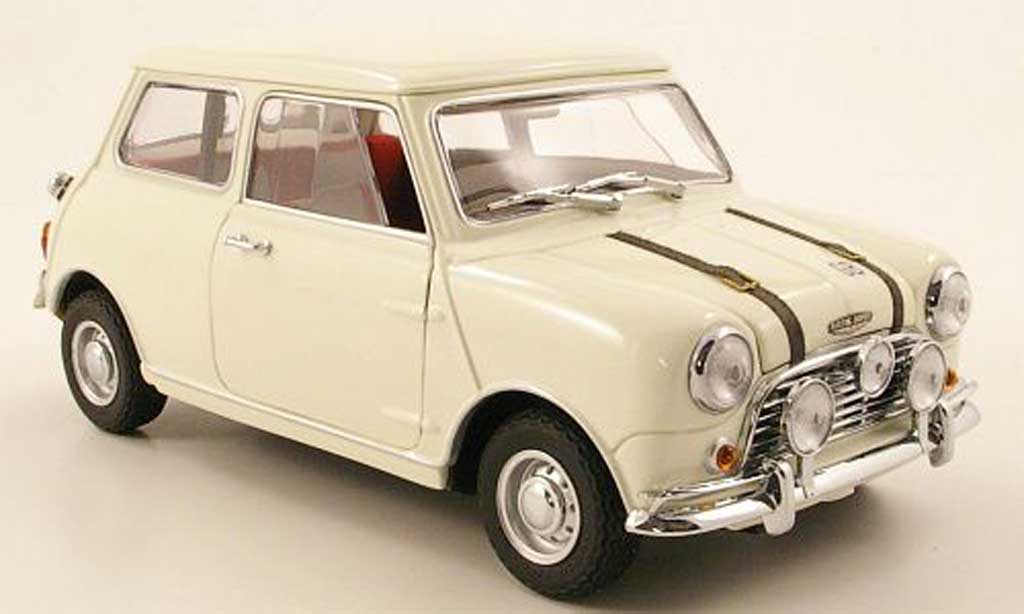 Austin Mini Cooper S 1/18 Kyosho Cooper S mk1 white 1969 diecast model cars