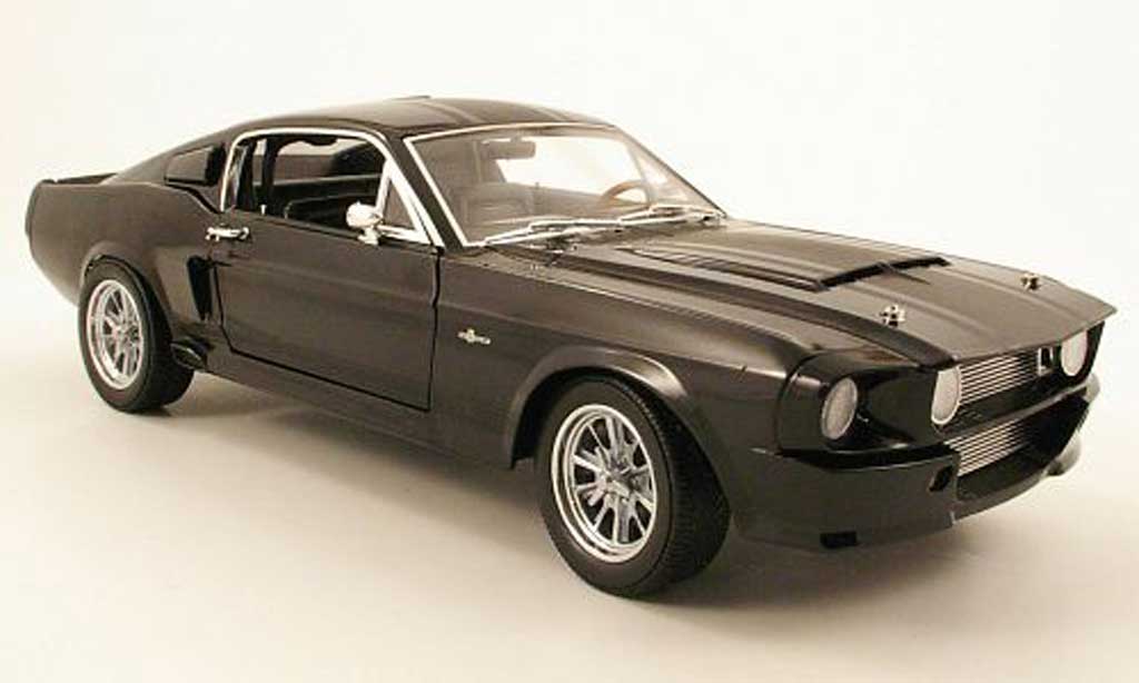 Shelby GT 500 1/18 Shelby Collectibles super snake blackmattblack 1967 diecast model cars
