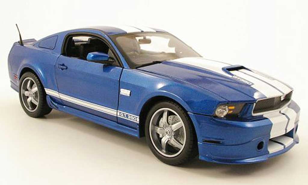 Shelby GT 350 2011 1/18 Shelby Collectibles 2011 blue white diecast model cars