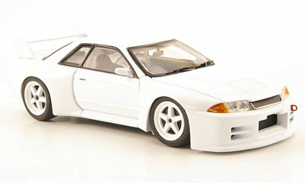 Nissan Skyline R32 1/43 Ebbro R32 GT-R white Test Car JGTC 1994 diecast model cars