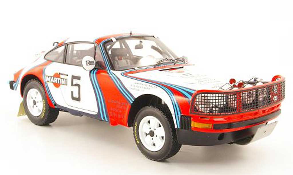 Porsche 930 SC 1/18 Spark SC 3.0 no.5 martini east afrika safari rallye 1978 b.waldegaard/h.thorszelius diecast model cars