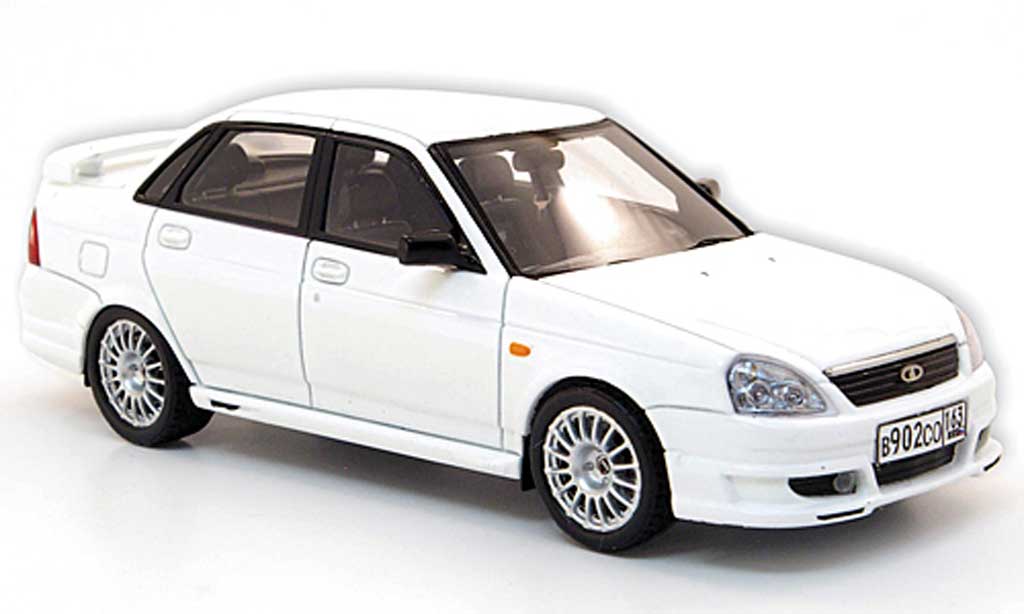 Lada Priora TMS 1/43 DIP Models TMS white 2010 diecast model cars
