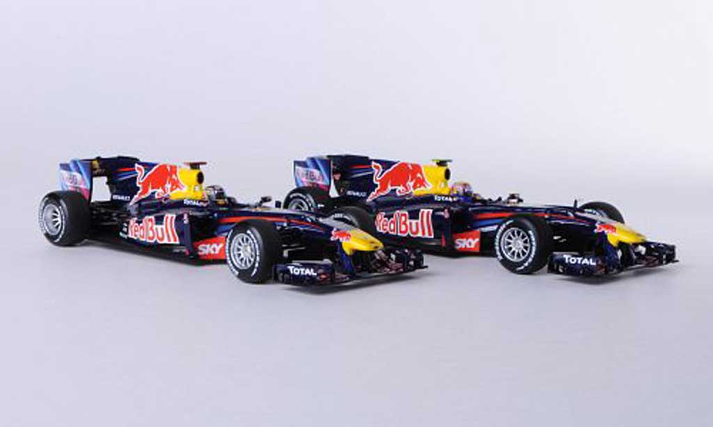 Red Bull F1 2010 1/43 Minichamps 2010 2er-Set: Renault RB6 No.5 S.Vettel und No.6 M.Webber Konstrukteursweltmeister diecast model cars