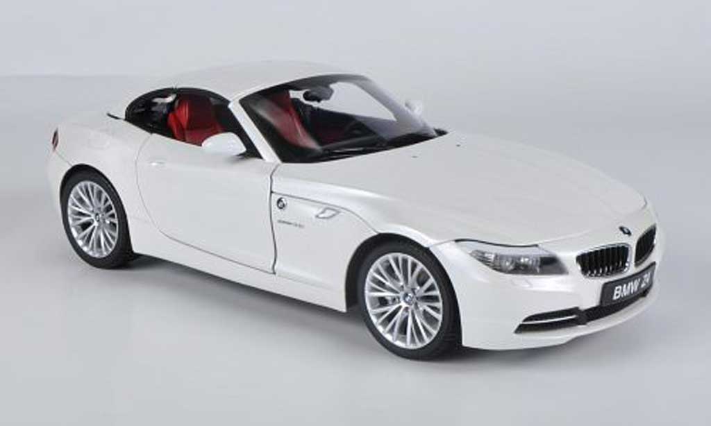 Bmw Z4 E89 1/18 Kyosho E89 sDrive 35i white diecast model cars