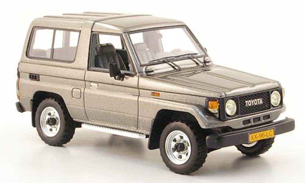 Toyota Land Cruiser 1/43 Neo LJ 70 grey 1986 diecast model cars