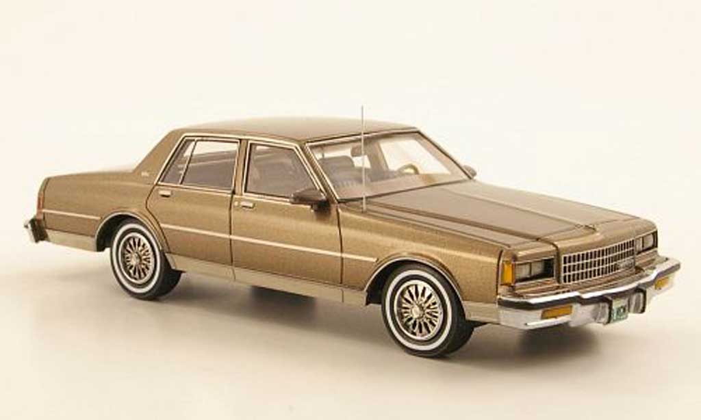 Chevrolet Caprice Classic 1/43 American Excellence brown limited edition 1985 diecast model cars