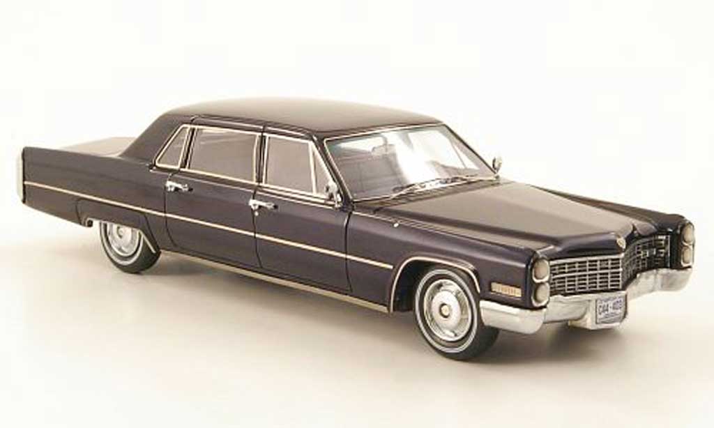 Cadillac Fleetwood 1966 1/43 American Excellence 1966 75 blue diecast model cars