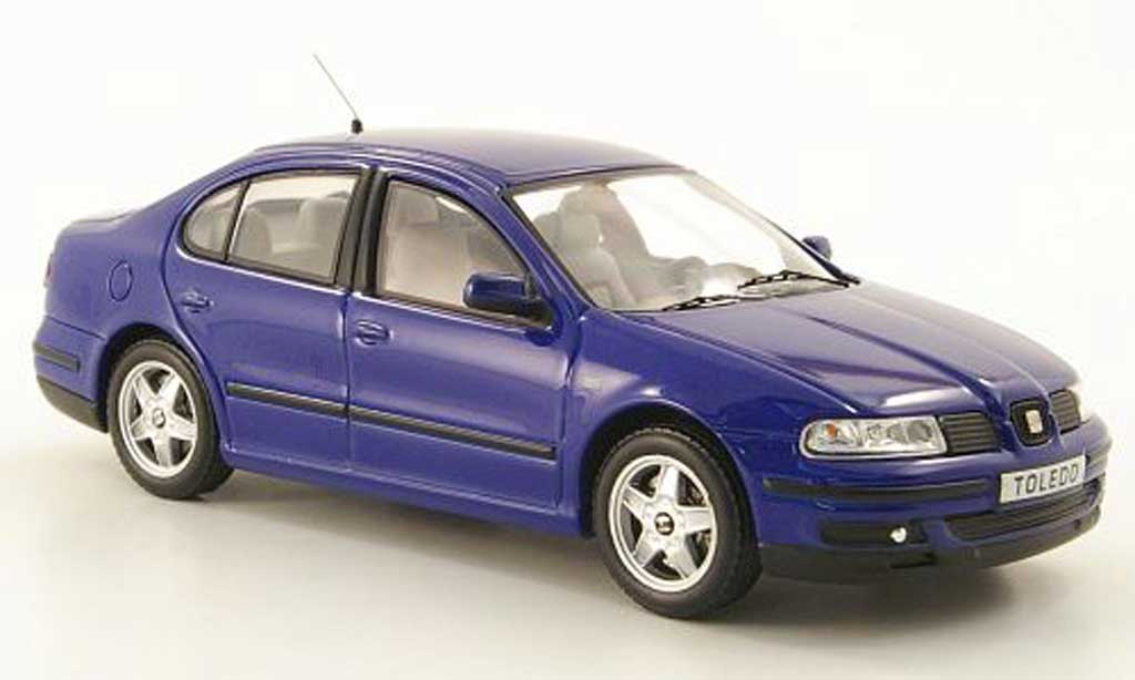 Seat Toledo 1/43 IXO (Serie II) blue 1999 diecast model cars