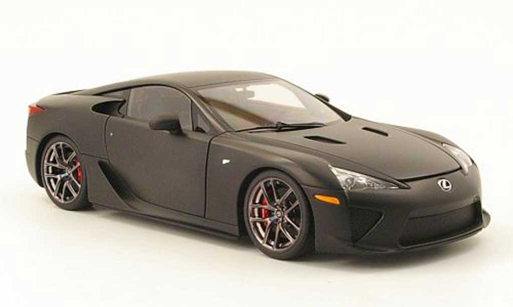 Lexus LFA 1/18 Autoart noir mat 2010 diecast model cars