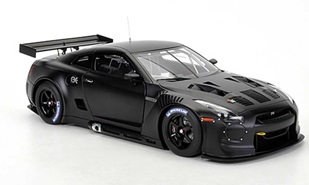 Nissan Skyline R35 1/18 Autoart R35 GT-R matt-black FIA GT1 Weltmeisterschaft 2010 diecast model cars