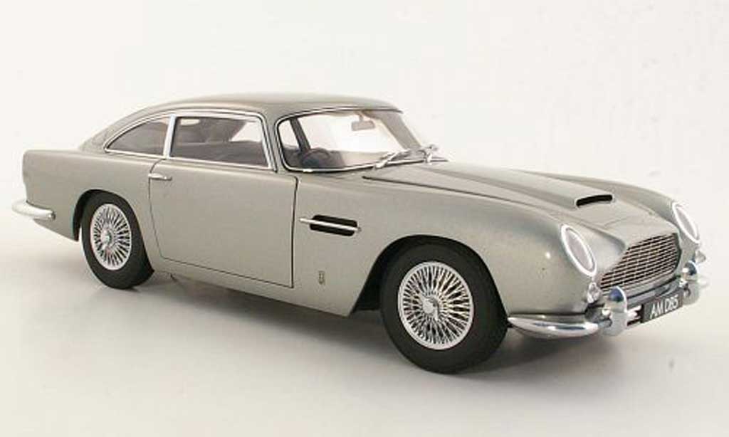 Aston Martin DB5 1/18 Autoart grey metallisee RHD diecast model cars