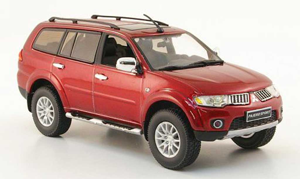 Mitsubishi Pajero 1/43 Vitesse Sport red 2009 diecast model cars