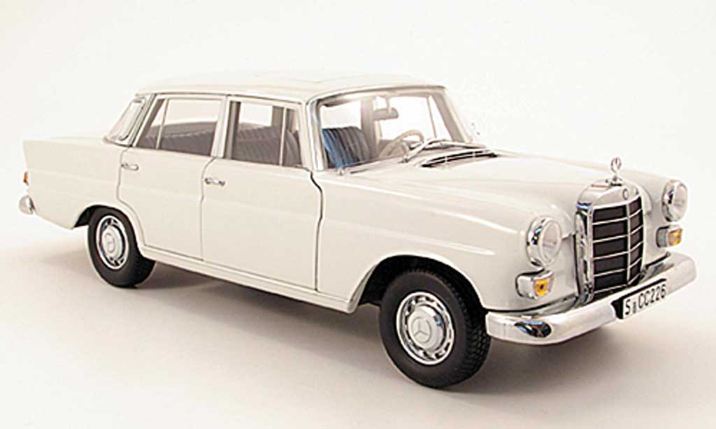 Mercedes 200 1/18 Norev (W110) white diecast model cars