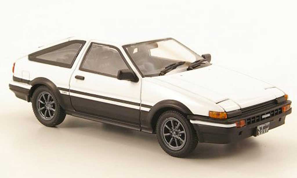 Toyota Trueno 1/43 Ebbro Sprinter (AE86) white/black diecast model cars