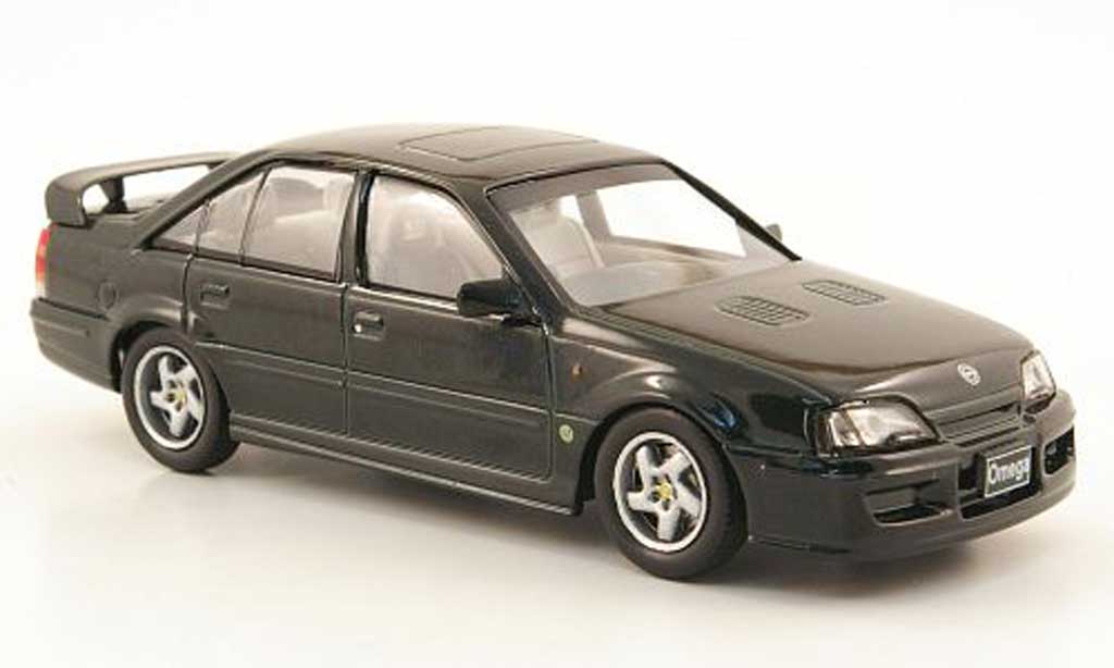 Opel Omega 1/43 Hachette Lotus grun RHD (ohne Magazin) 1989 diecast model cars