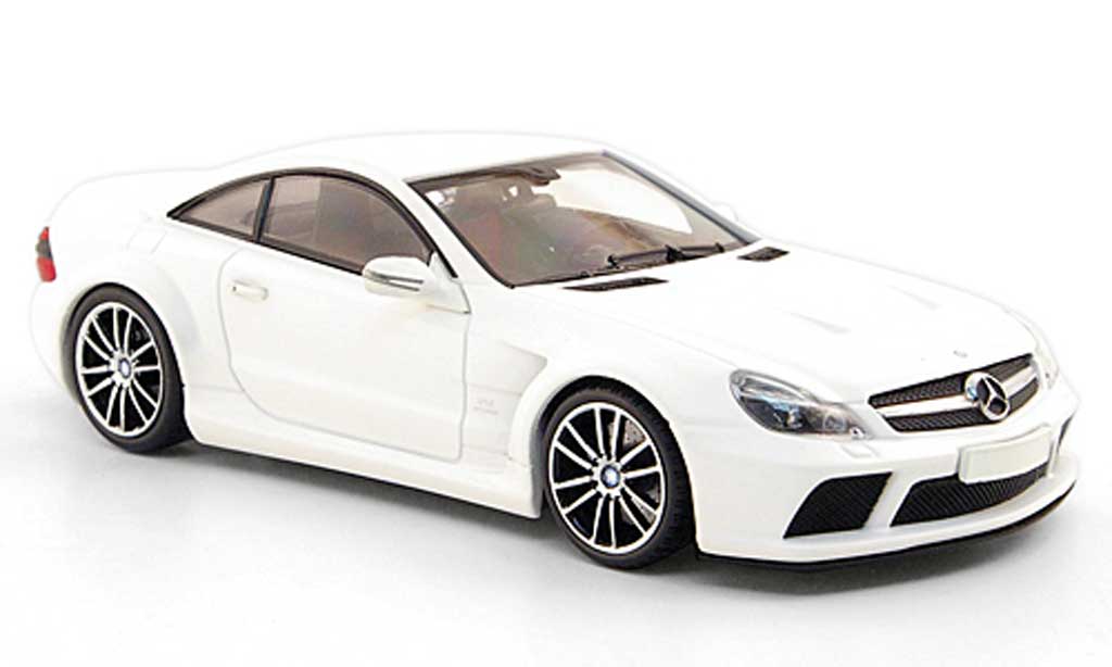Mercedes Classe SL 65 1/43 Minichamps 65 (R230) AMG Black Series matt white 2009 diecast model cars