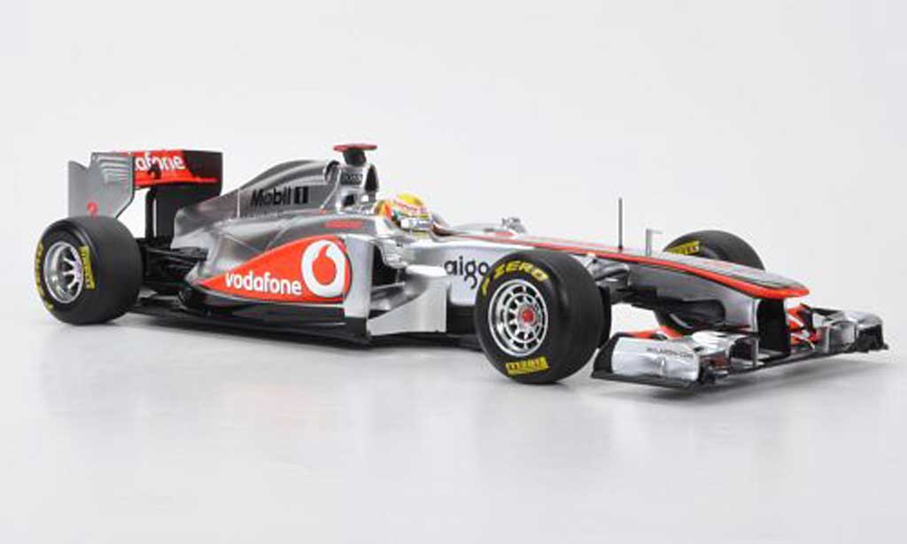 Mercedes F1 1/18 Minichamps McLaren MP4-26 No.3 Vodafone L.Hamilton -Saison 2011 diecast model cars