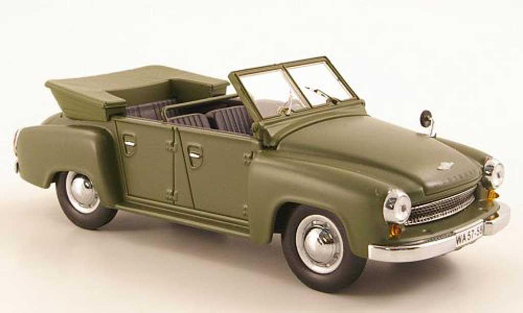 Wartburg 311 1/43 IST Models 4 Kubel mattgrun 1957 diecast model cars
