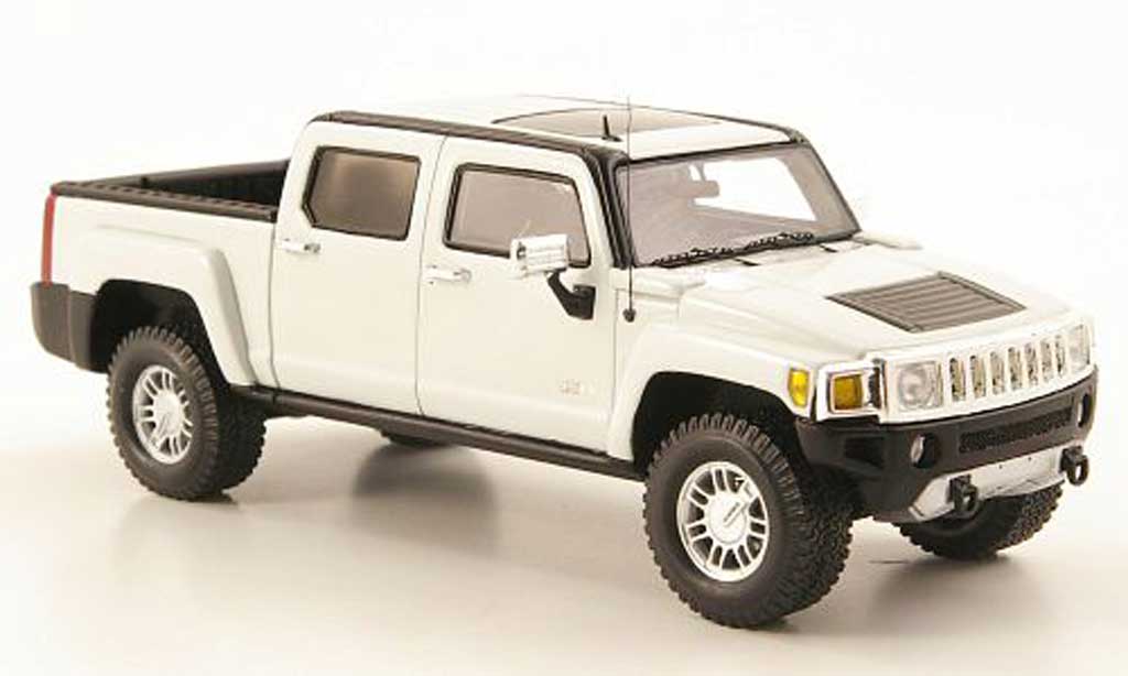 Hummer H3 1/43 Luxury Collectibles T white 2008 diecast model cars