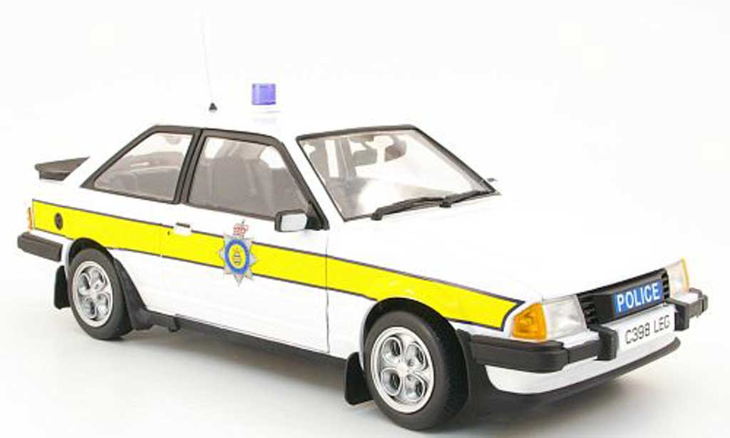 Ford Escort MK3 1/18 Model Icons MK3 mkiii xr3i cambridgeshire constabulary 1985 diecast model cars