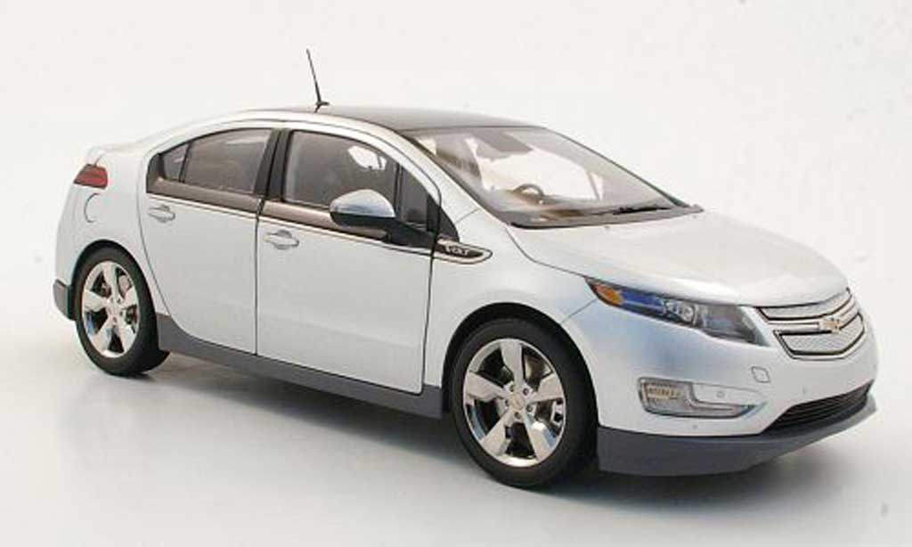 Chevrolet Volt 1/18 Kyosho grey metallisee diecast model cars