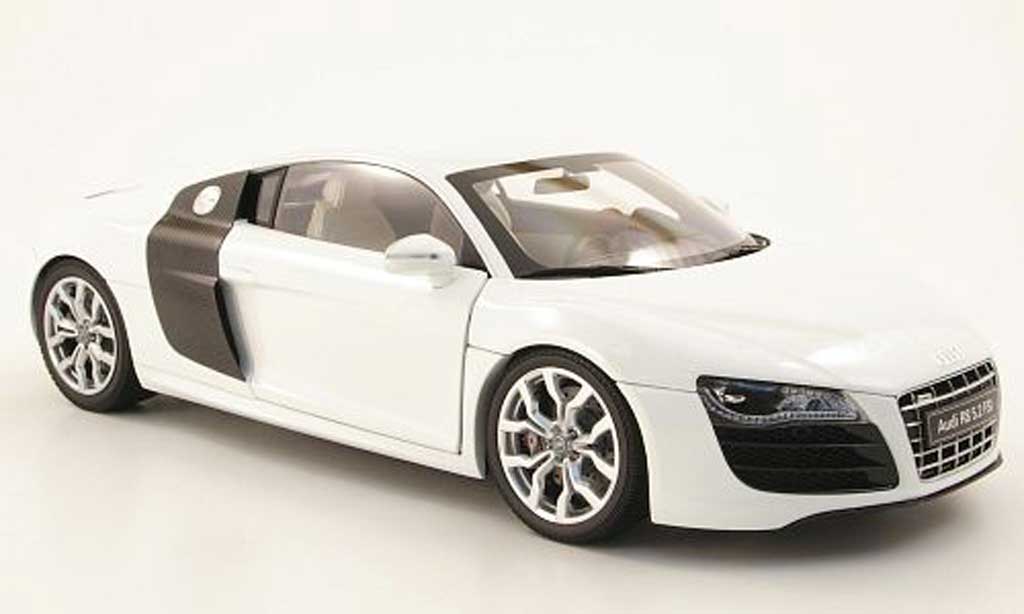 Audi R8 5.2 FSI 1/18 Kyosho 5.2 FSI v10 white 2009 diecast model cars