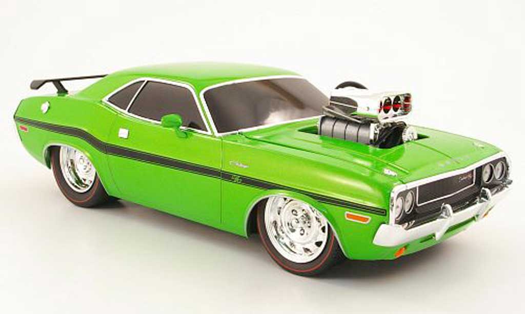 Dodge Challenger 1970 1/18 M2 Machines 1970 r/t vert diecast model cars