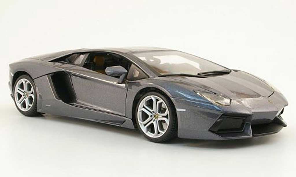 Lamborghini Aventador LP700-4 1/18 Burago LP700-4 grey 2011 diecast model cars