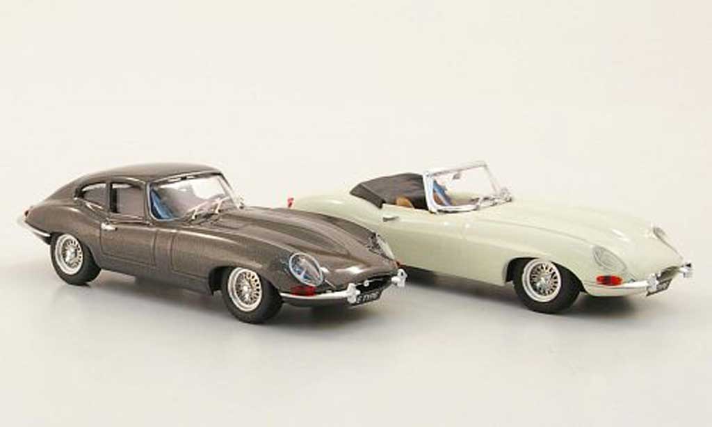 Jaguar E-Type 1961 1/43 Best 1961 Jubilaums-Set: Roadster white und Coupe grey Autosalon Paris diecast model cars