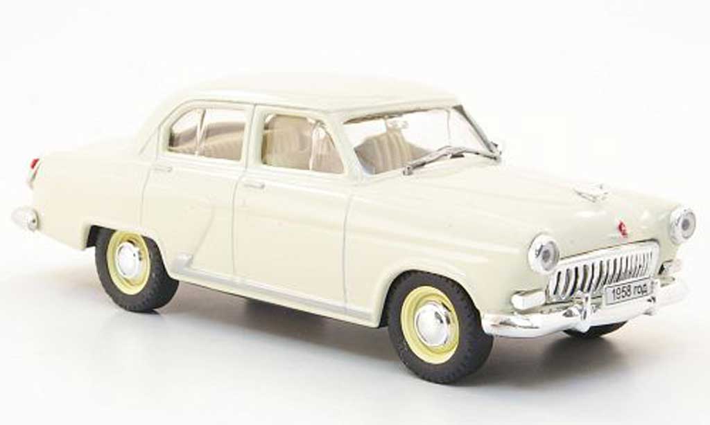Gaz M21 1/43 Nash Avtoprom beige diecast model cars