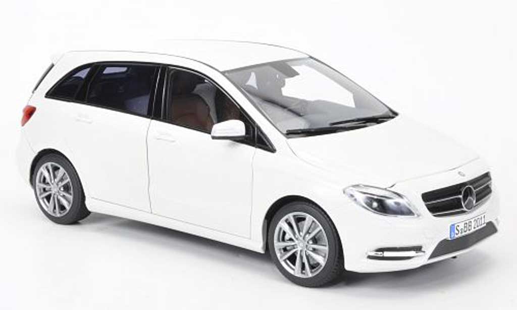 Mercedes Classe B 1/18 Norev B180 white 2011 diecast model cars