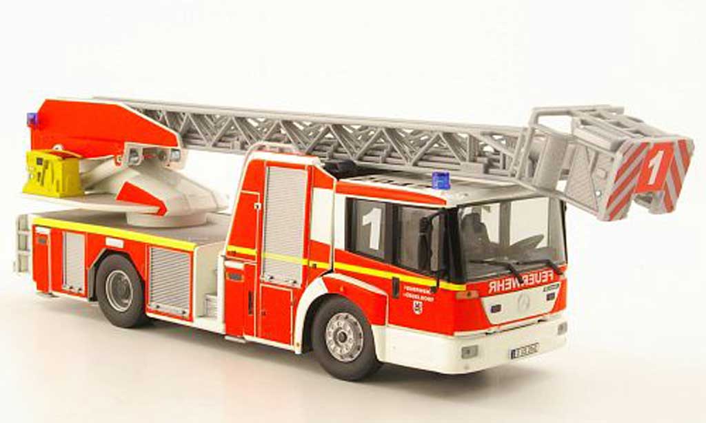 Mercedes Econic 1/43 Wiking DL 32 Metz pompier Dusseldorf diecast model cars