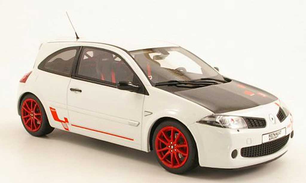 Renault Megane R26R 1/18 Ottomobile R26R white/carbonoptik diecast model cars