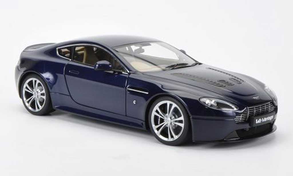 Aston Martin V12 Vantage 1/18 Autoart Vantage blue RHD diecast model cars