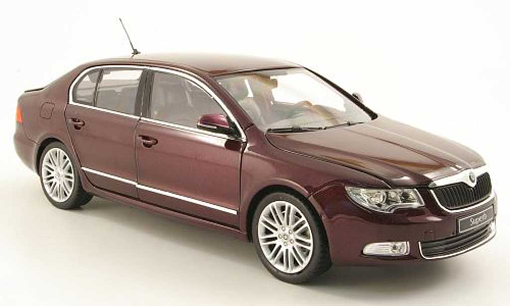 Skoda Superb 2008 1/18 Abrex 2008 II red 2008 diecast model cars