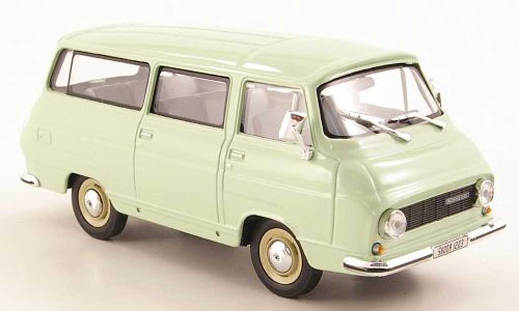 Skoda 1203 1/43 Abrex Lieferwagen grun diecast model cars