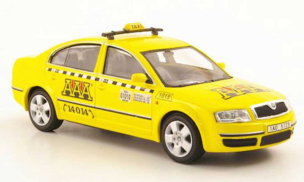 Skoda Superb 1/43 Abrex AAA Taxi diecast model cars