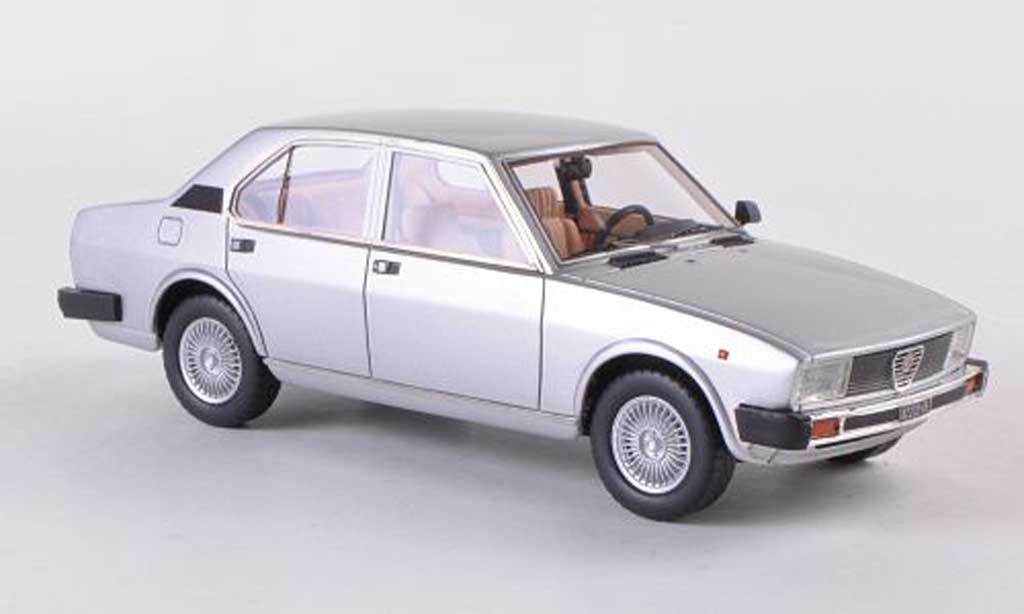 Alfa Romeo Alfetta 2000 1980 1/43 Neo 2000 1980 grey diecast model cars