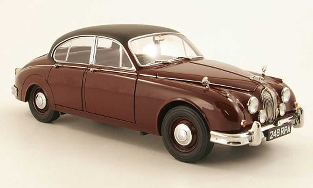 Jaguar MK 2 1/18 Model Icons 2 Inspector Morse red/black RHD diecast model cars