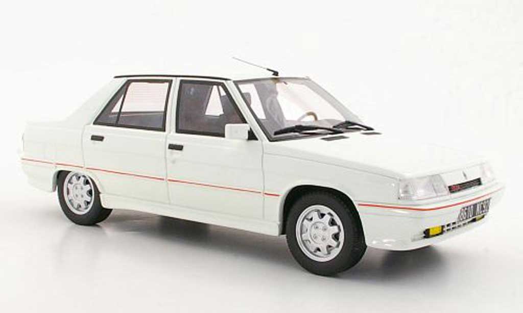 Renault 9 1/18 Ottomobile Turbo Phase II white diecast model cars