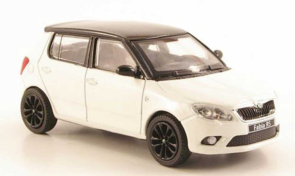 Skoda Fabia 1/43 Abrex white mit blackem Dach und Felgen 2010 diecast model cars