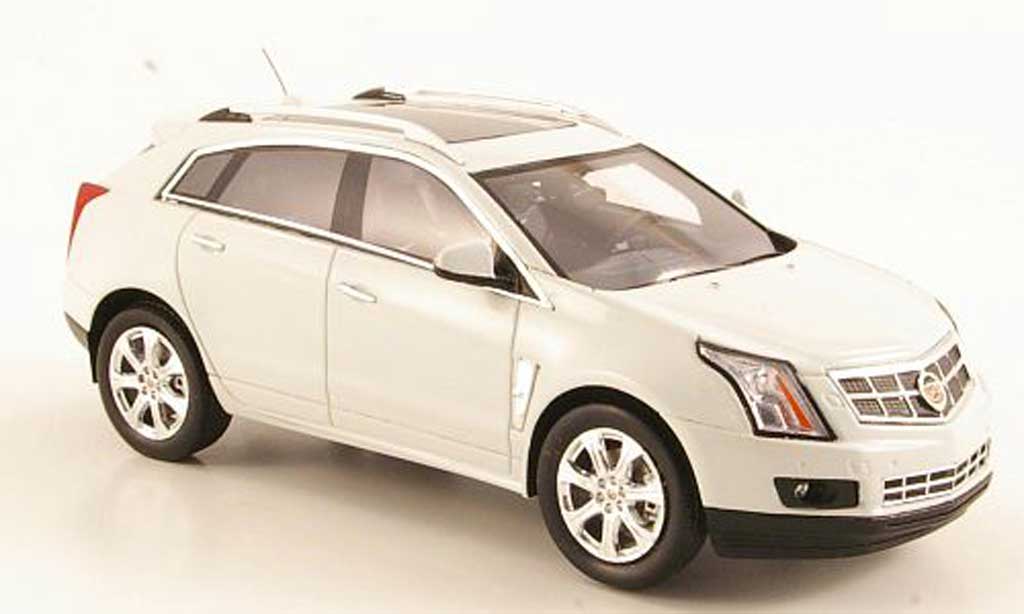 Cadillac SRX 1/43 Luxury Collectibles Crossover white 2011 diecast model cars