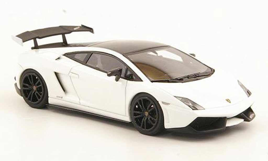 Lamborghini Gallardo LP570-4 1/43 Look Smart LP570-4 Super Trofeo Stradale white/black diecast model cars