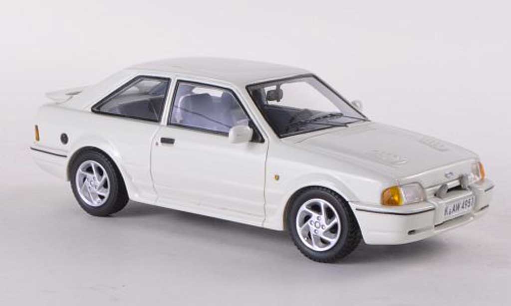 Ford Escort MK4 1/43 Neo MK4 Turbo white 1986 diecast model cars