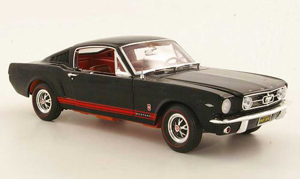 Ford Mustang 1965 1/18 Ertl 1965 GT Fastback black/red diecast model cars