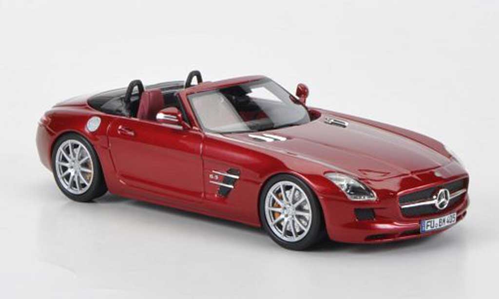 Mercedes SLS 1/43 Schuco AMG Roadster (A197) red diecast model cars