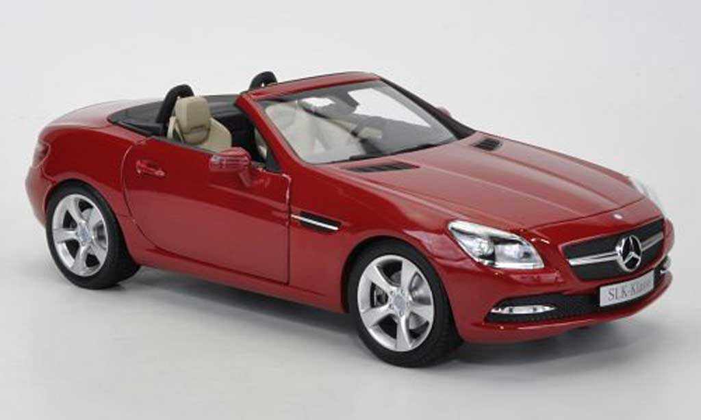 Mercedes Classe SLK 1/18 Minichamps red 2011 diecast model cars