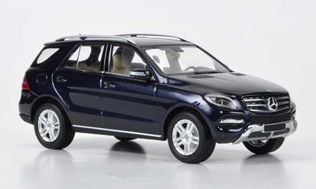 Mercedes Classe M 1/43 Minichamps blue 2011 diecast model cars