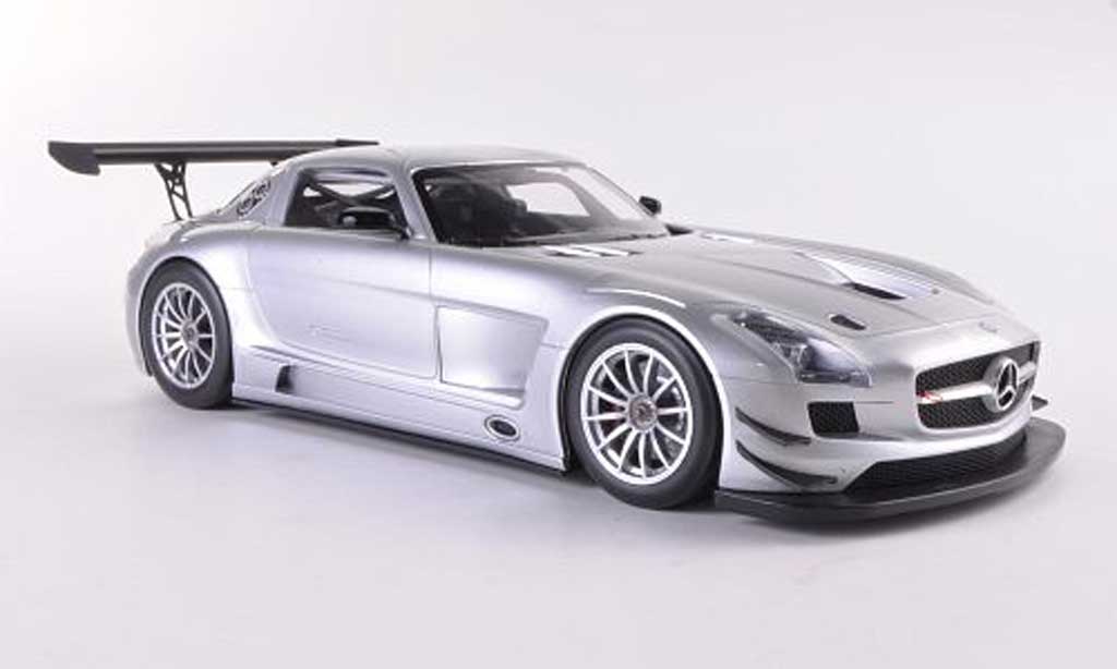 Mercedes SLS 1/18 Minichamps AMG GT3 grey Plain Body Version 2011 diecast model cars